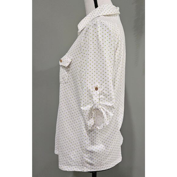Emily Daniels Petite Medium Short Sleeve One Pocket Dot Blouse - Picture 2 of 8
